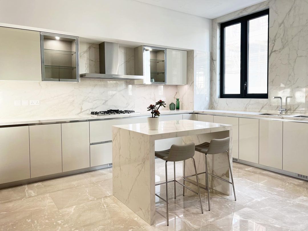 5 Reasons Why You Should Invest In Customized Kitchen Cabinets